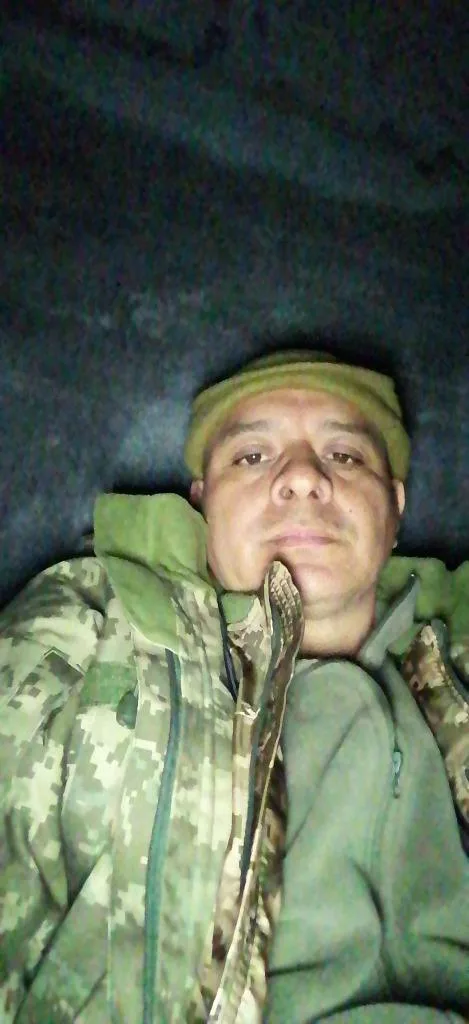 Чем колумбийцев завлекают на Украину. Обнаружена трофейная методичка