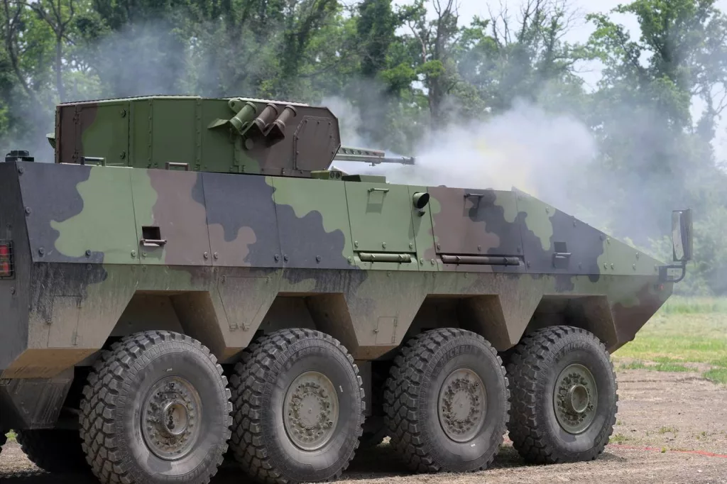 Начальник Генерального штаба Вооруженных сил Сербии генерал Милан Мойсилович посетил Центр испытаний вооружений и военной техники «Никинци»