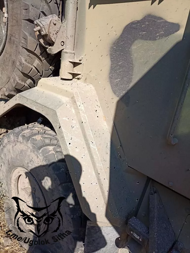 Живучесть бронеавтомобиля АМН-590951 после артобстрела