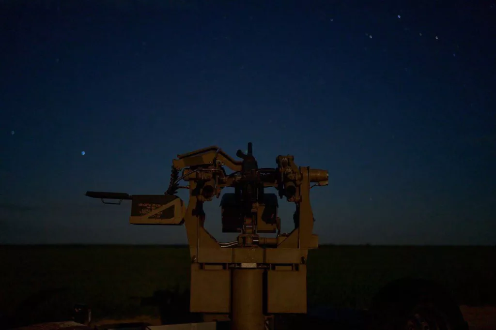 Украинская зенитная установка Sky Sentinel с пулемётом M2 Browning, разработанная для уничтожения дронов-камикадзе «Герань-2»