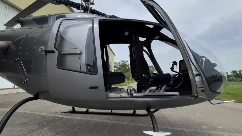 Первый образец лёгкого вертолёта АП-55 производства КЭМЗ