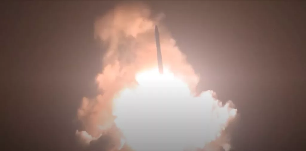 США проверили свою старую МБР. Новой может не быть еще долго