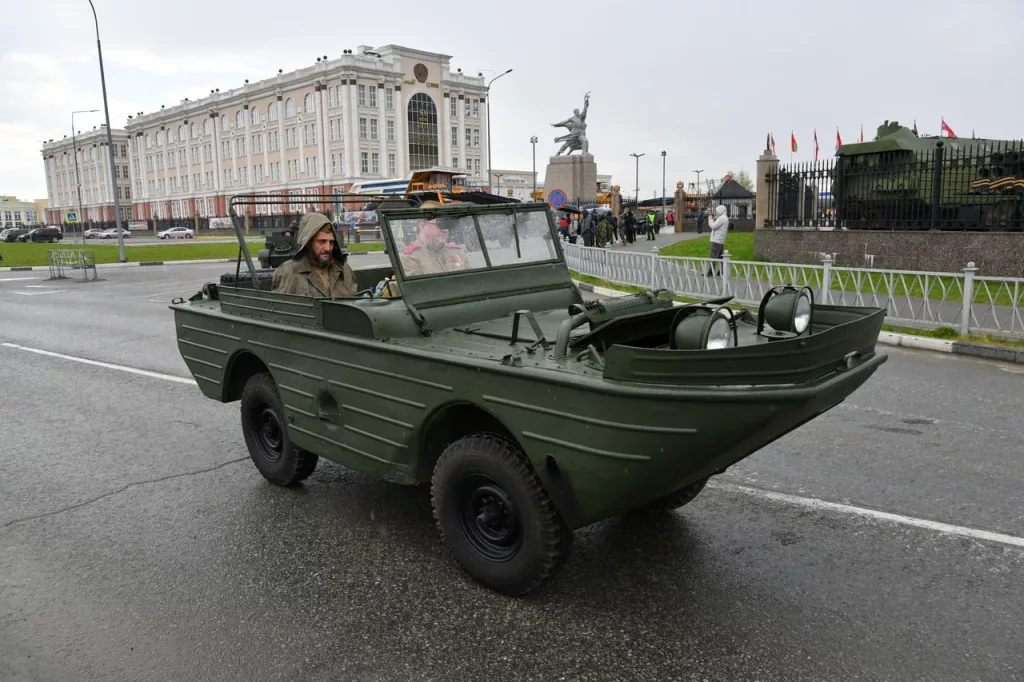 Как всегда Верхняя Пышма радует великолепной подборкой исторической военной техники отечественного и западного производства, многие образцы которой мало где можно увидеть на ходу
