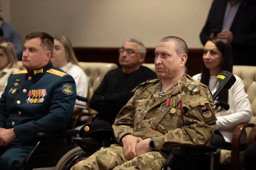 Вручение автомобилей ветеранам СВО, получившим инвалидность в следствии ранений