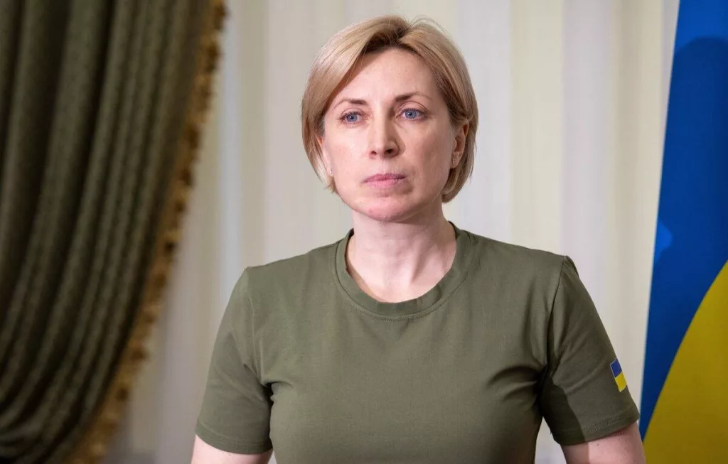 В России находится около 8000 украинских военнопленных, заявила замруководителя Офиса президента Украины Ирина Верещук