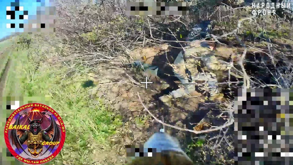 Очередная подборка кадров боевой работы расчётов оптоволоконных FPV-дронов «КВН» из состава разведывательного батальона 40-й отдельной бригады морской пехоты Тихоокеанского флота