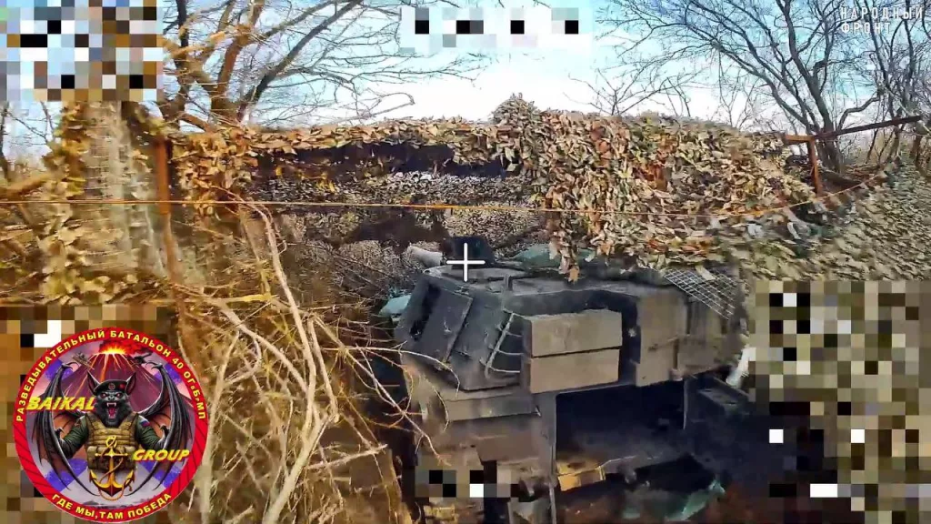 Очередная подборка кадров боевой работы расчётов оптоволоконных FPV-дронов «КВН» из состава разведывательного батальона 40-й отдельной бригады морской пехоты Тихоокеанского флота