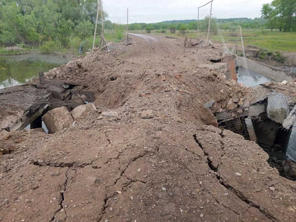ВСУ подорвали мост в Курской области: подробности попытки прорыва к 9 мая