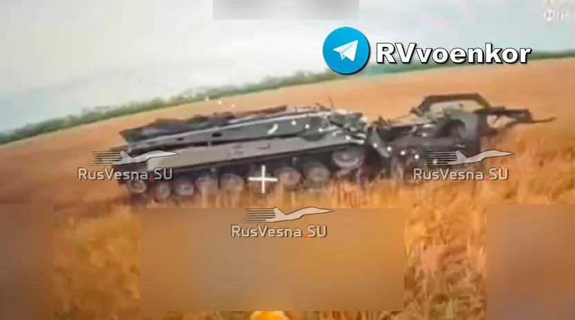 Украинские ИМР-2 и Wisent 1 в объективах российских дронов, прокладывавшие путь через границу Курской области в районе поселков Теткино и Новый Путь