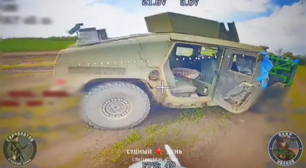 Покровское направление. FPV-дронами КВН поражены три танка ВСУ, САУ M109 Paladin в Днепропетровской области, Humvee, PBV302, BATT UMG и пикап