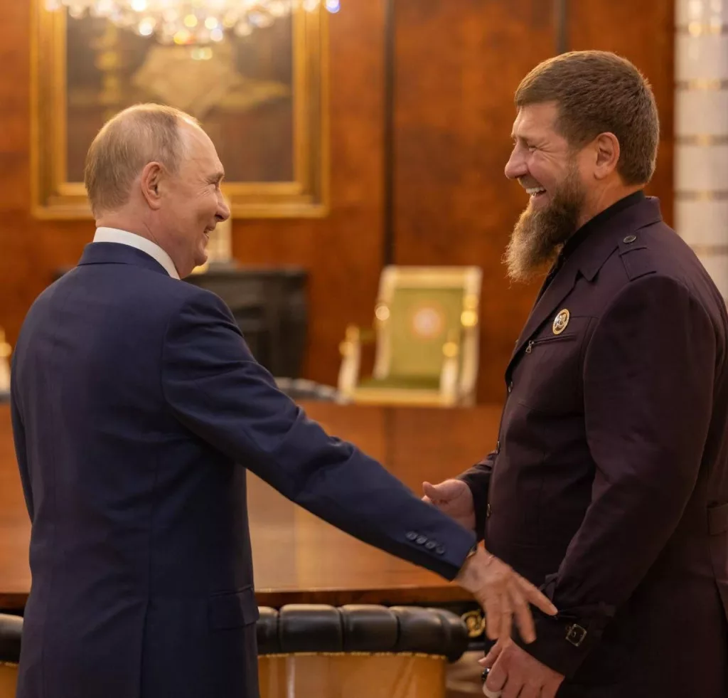 Рамзан Кадыров прокомментировал слухи о своей отставке по итогам встречи с президентом