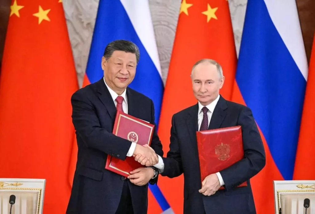 Путин: Торговля с Китаем перешла на национальные валюты и защищена от Запада