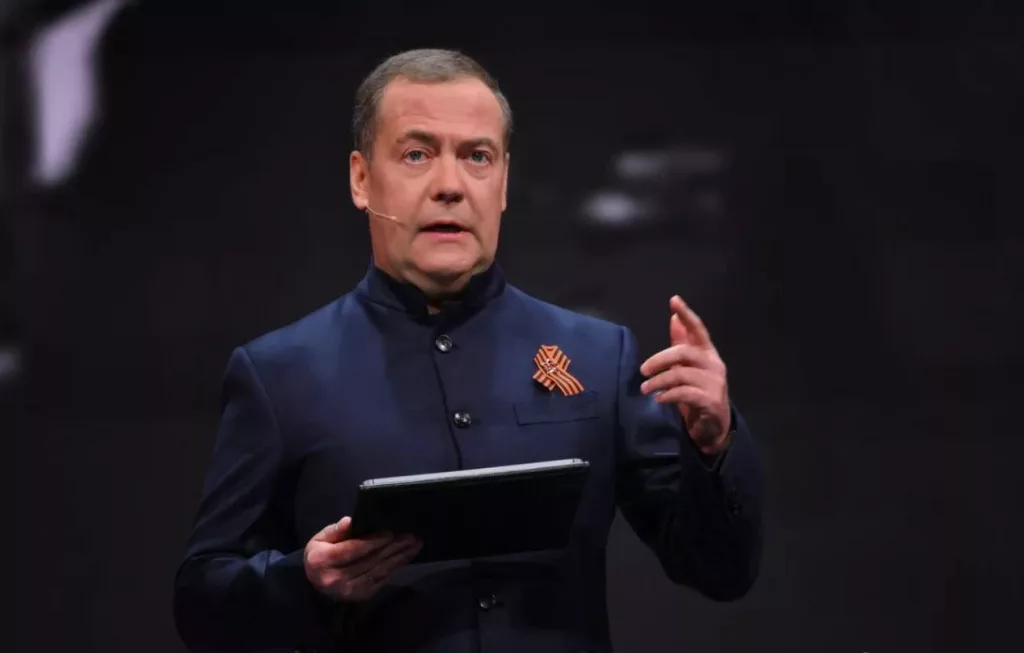 Градус ненависти с Украиной высок, но примирение будет — Медведев