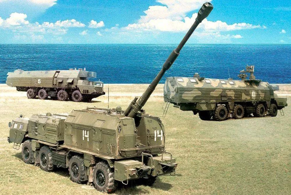 Появились сообщения о том, что на вооружение ТОФ поступила новая версия артиллерийского комплекса береговой обороны "Берег" - "Берег-М"