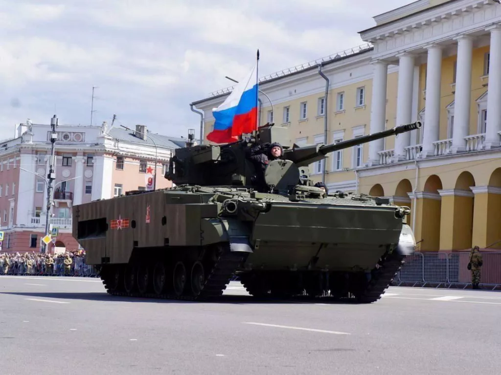 Зенитный артиллерийский комплекс 2С38 «Деривация-ПВО» на параде в Нижнем Новгороде