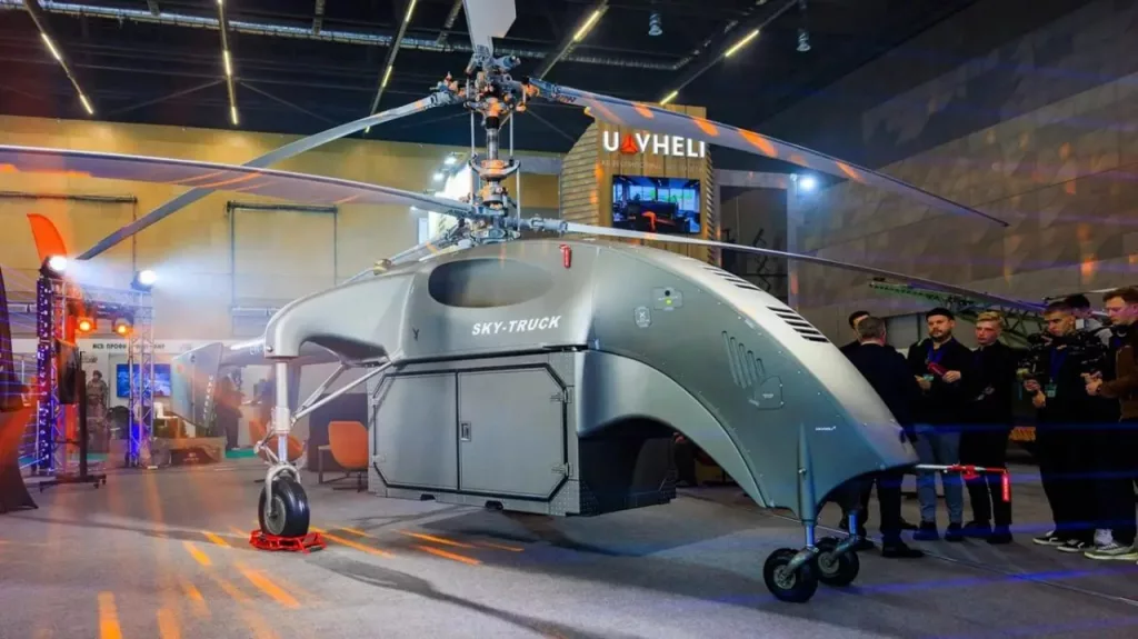 Белорусский беспилотный вертолет Sky-Truck был показан на выставке MILEX-2025