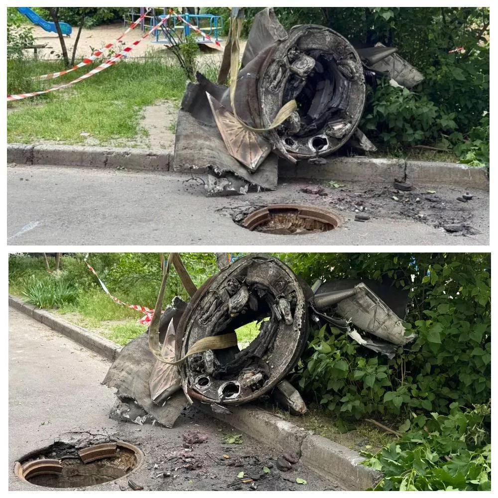 Обломок хвостовой части ракеты ОТРК "Искандер-М", прилетевшей ночью по Киеву