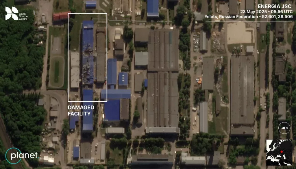 Спутниковый снимок последствий удара дронов-камикадзе по территории завода ПАО «Энергия» в городе Елец Липецкой области