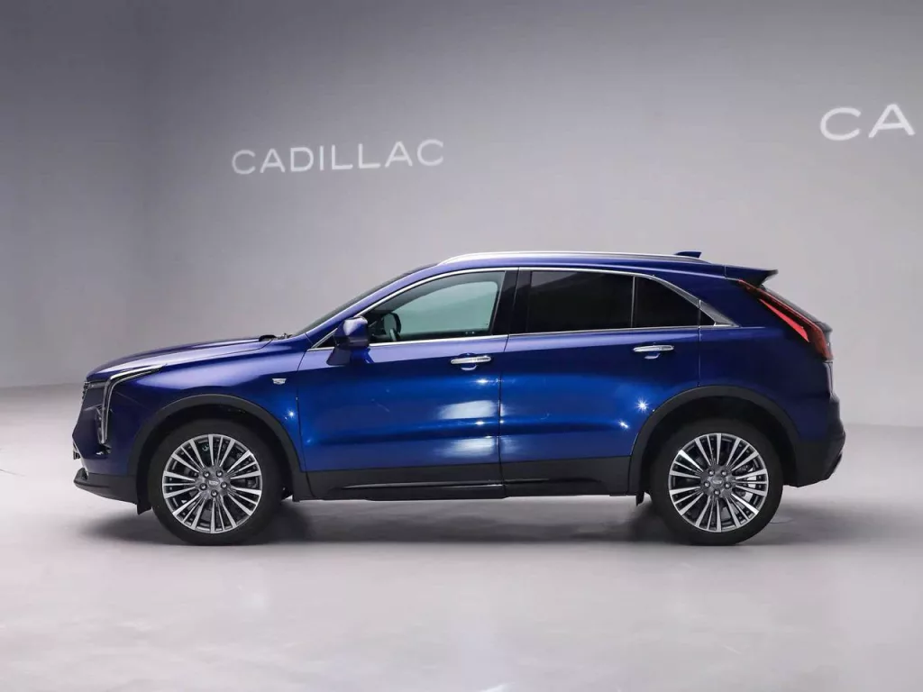 Новый Кадиллак в Китае оказался дешевле Lada Aura