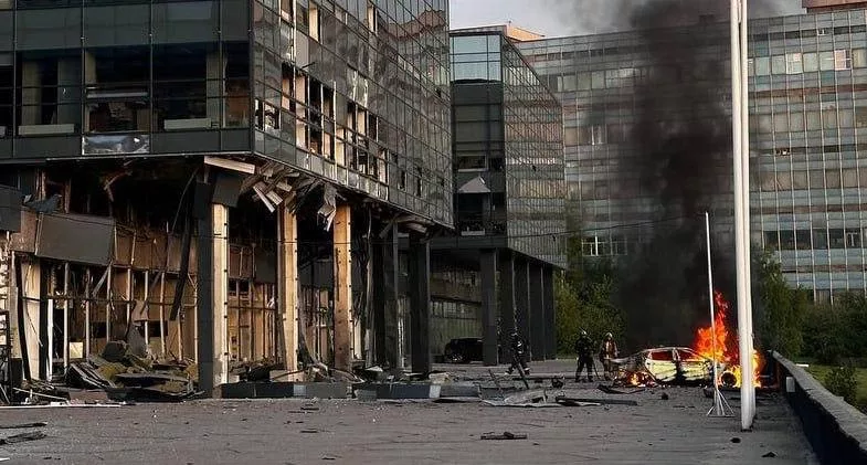 Атака на завод в Дубне и пожар в технопарке Зеленограда: ВСУ ударили по Подмосковью