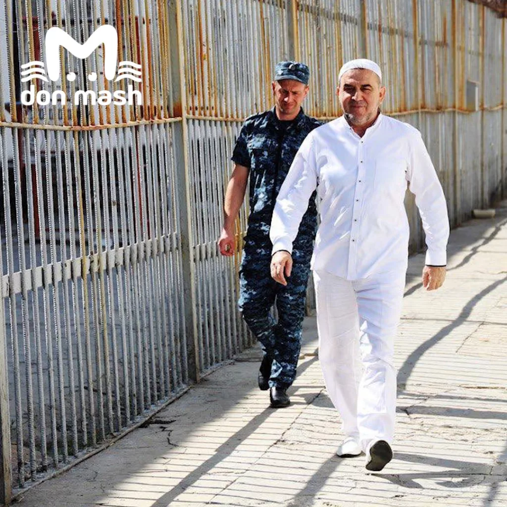 Муфтий, который вёл переговоры с террористами в ростовском СИЗО-1 во время захвата, задержан. Его подозревают в экстремизме