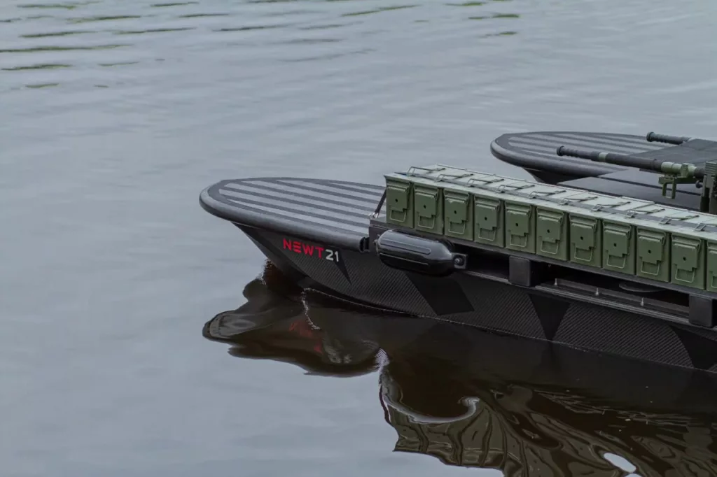 Украина использует латвийские дроны-катамараны Ray для логистики и эвакуации раненных