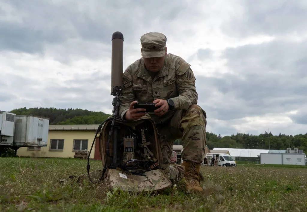 Продолжаем следить за программой Transforming in Contact