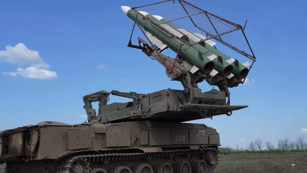 Пуско-заряжающая установка 9А316 из состава ЗРК 9К317 «Бук-М2» группировки войск «Восток»