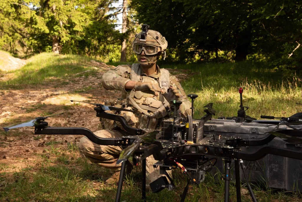 Продолжаем следить за программой Transforming in Contact