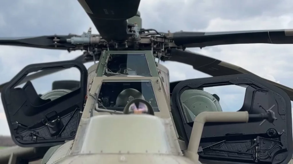 Вылет ударного вертолета Ми-28НМ на боевое применение лёгкой многоцелевой управляемой ракеты Х-39 («Изделие 305») в зоне ответственности группировки войск «Восток»