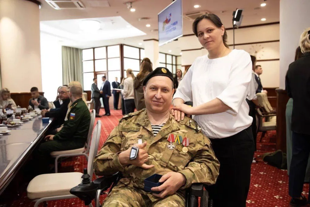 Вручение автомобилей ветеранам СВО, получившим инвалидность в следствии ранений