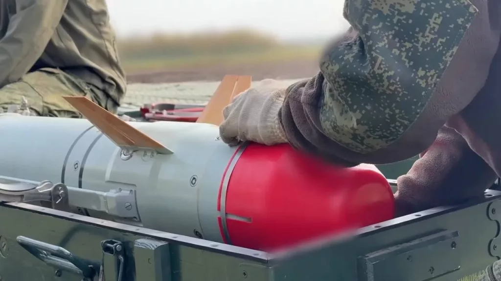Вылет ударного вертолета Ми-28НМ на боевое применение лёгкой многоцелевой управляемой ракеты Х-39 («Изделие 305») в зоне ответственности группировки войск «Восток»