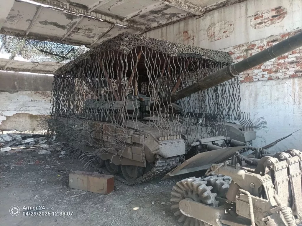 Российский Т-72Б3 в модификации "доширак"