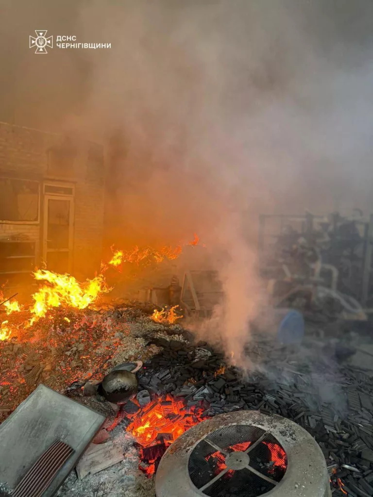 Возмездие дронов: ВС РФ атаковали цели в семи областях Украины