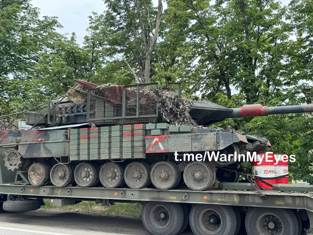 Эвакуированные трофейные танки ВСУ с Курской и Сумской области