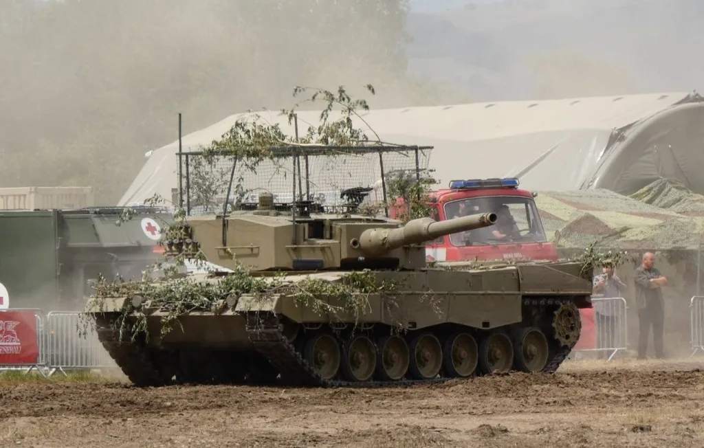 Бронетехника словацкой армии во время мероприятия «Tankové dni Laugarício 2025»