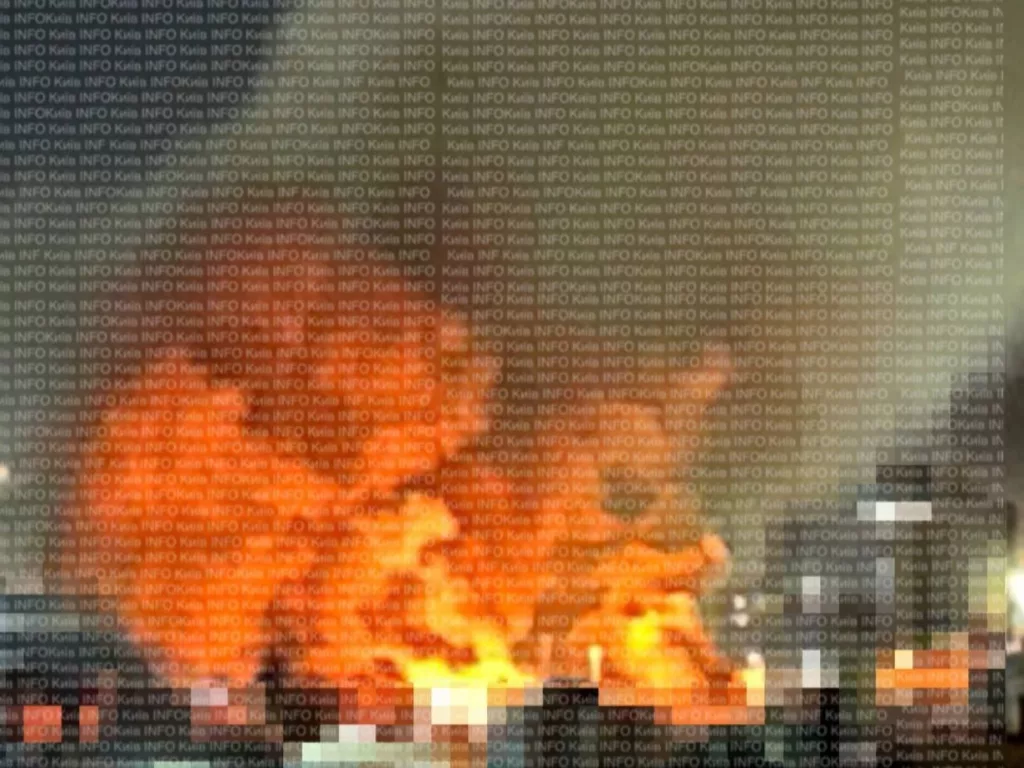 Несколько пожаров разгорелось в Киеве после прилетов по объектам ВСУ