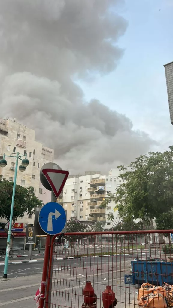 Сообщается о прилете иранской ракеты по Израильской Беэр-Шеве