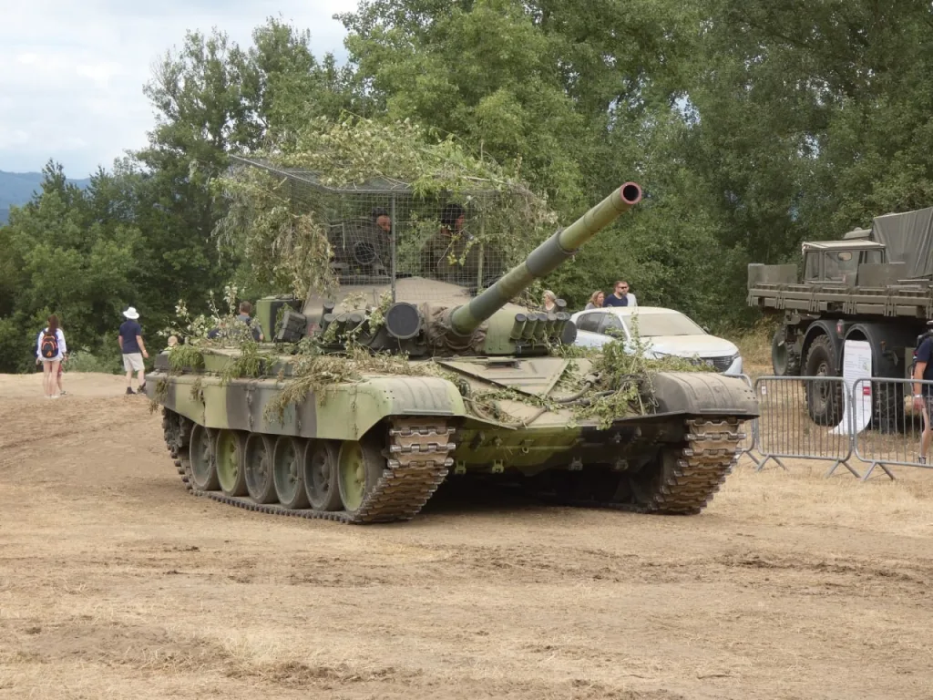 Словакия продолжает попытки в антидроновую защиту для своей бронетехники