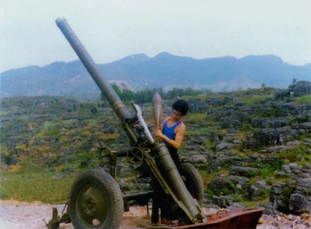 В свете новостей о появлении в ВС РФ 140-мм миномётов из КНДР многие обратили внимание на необычный калибр миномёта