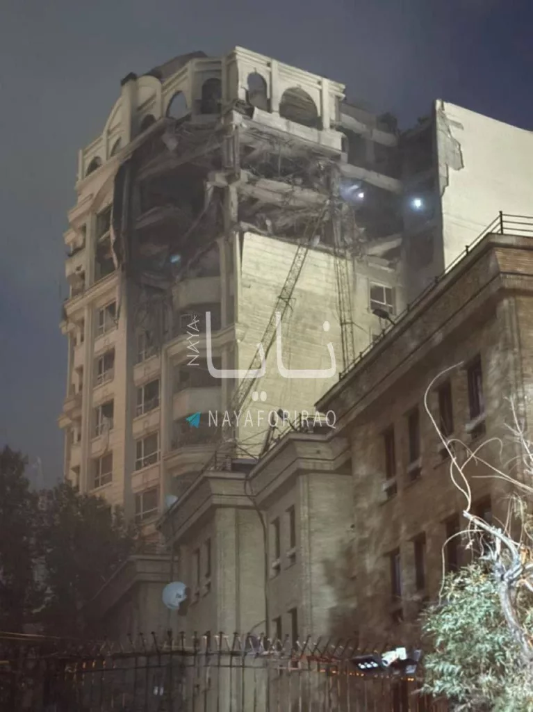 Израиль ночью всё-таки нанёс серию ударов по иранским объектам, связанным с ядерной энергетикой. Теперь Иран, если верить предыдущим заявлениям, будет отвечать