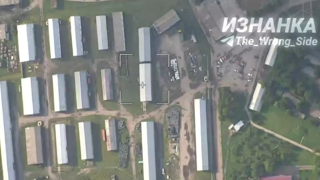 Удар ОТРК "Искандер-М" по пункту расположения и технике 58-й отдельной мотопехотной бригады ВСУ в районе Конотопа Сумской области