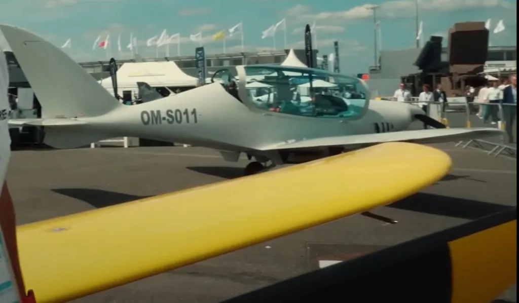 Чешско-словацкая компания передала Украине самолет Shark для подавления БПЛА с помощью РЭБ