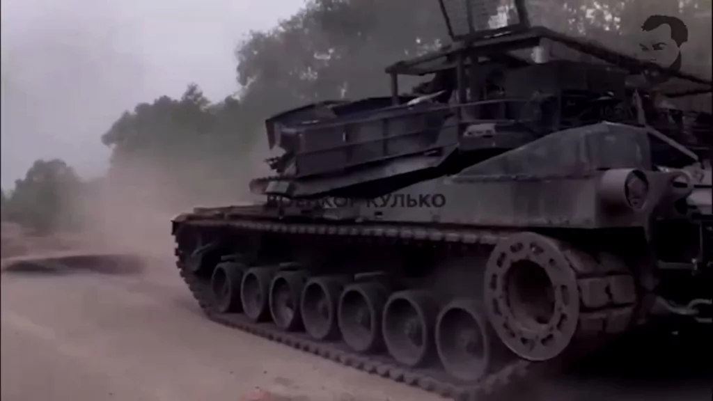 Эвакуация M1A1SA Abrams, брошенного возле села Заолешенка, и мостоукладчика M60 AVLB, брошенного возле села Гоголевка, Суджанский район Курской области