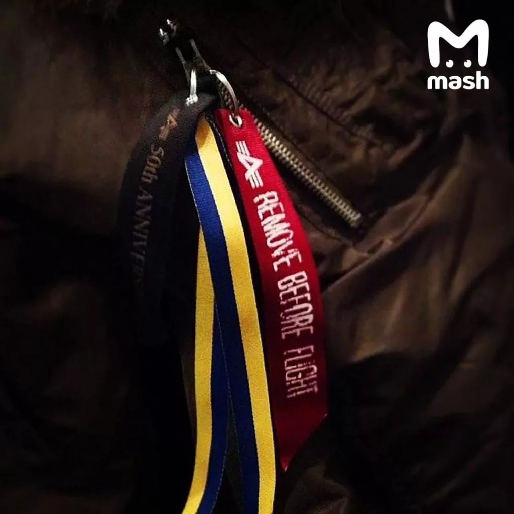 Оказалось, что 37-летний уроженец Житомира Артем Тимофеев, разыскиваемый сейчас за владение фурами, которые привезли дроны к авиабазам, не стесняясь публиковал в своих соцсетях откровенно проукраинский контент и был на Майдане