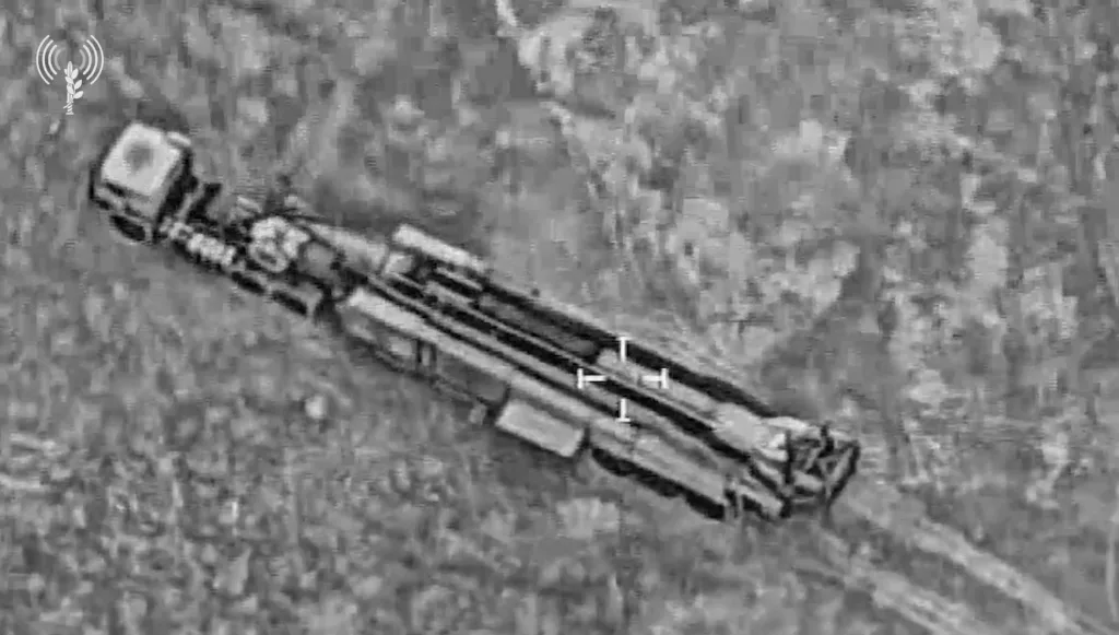 Опубликованы новые кадры ударов израильских ВВС по пусковым установкам баллистических ракет Ирана