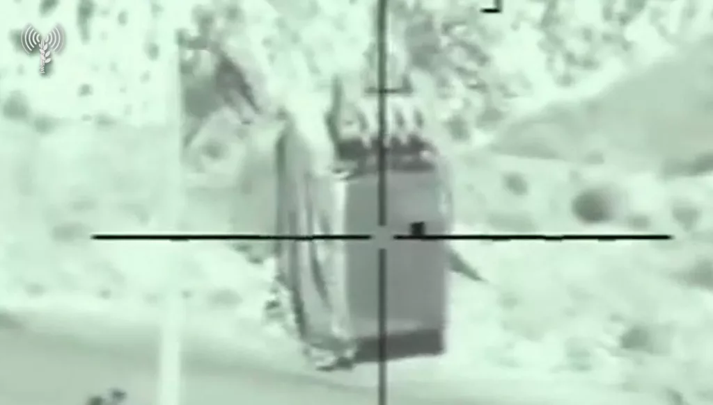 Поражение крылатыми ракетами Delilhah различных иранских радиолокационных станций, ЗРК «Тор-М1» и ангара/склада