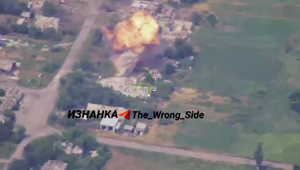 Применение дронов-камикадзе «Герань-2» по местам дислокации подразделений ОШБр «Лють» НПУ в Степановке и подразделений 36-й ОБрМП ВМСУ в районах Клебан-Быка и Яблоновки