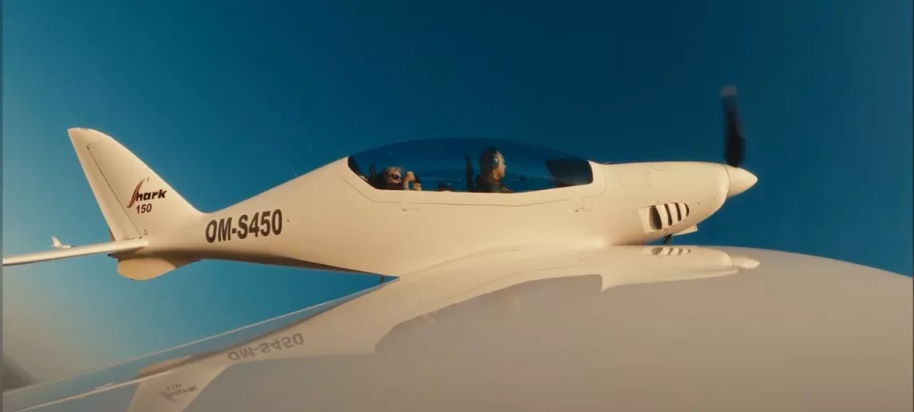 Чешско-словацкая компания передала Украине самолет Shark для подавления БПЛА с помощью РЭБ