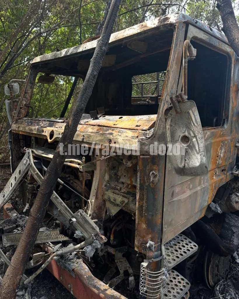 "Герани" разнесли стоянку с транспортом для ВСУ. Кадры со стороны противника